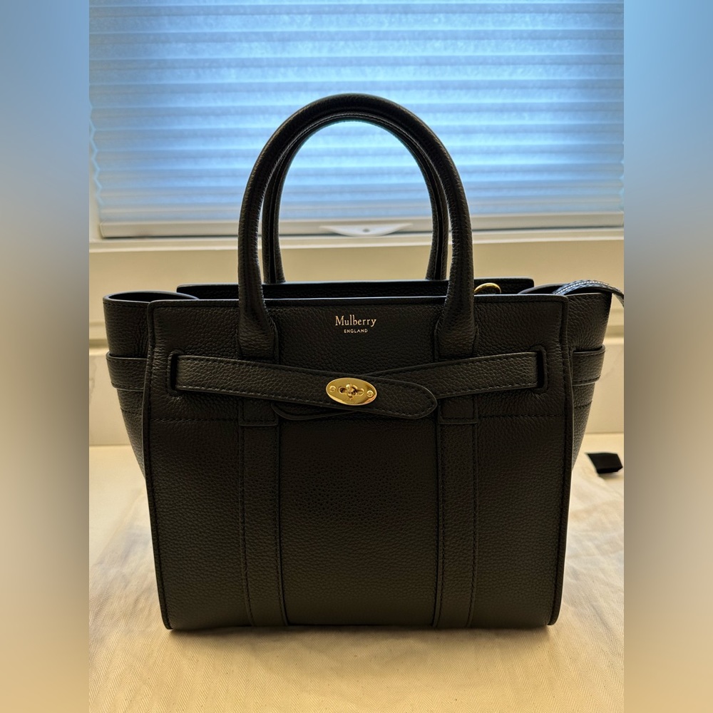 Mulberry Zipped Mini Bayswater in black